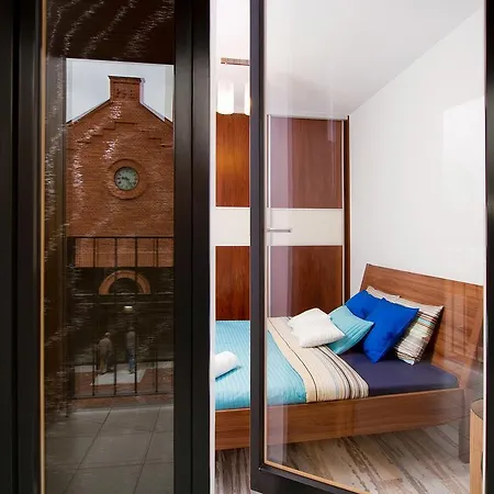 Apartment Old Town Luxury By Amstra