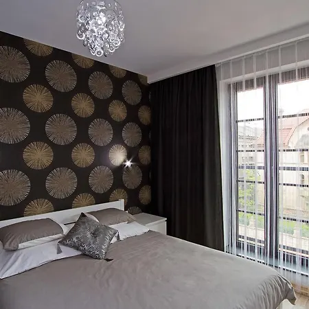 Old Town Luxury By Amstra Krakow