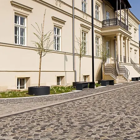 Old Town Luxury By Amstra *