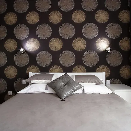 Apartment Old Town Luxury By Amstra